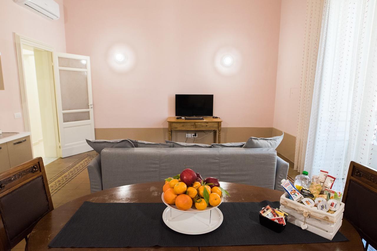 Апартаменти Lettera Living Катанія Екстер'єр фото