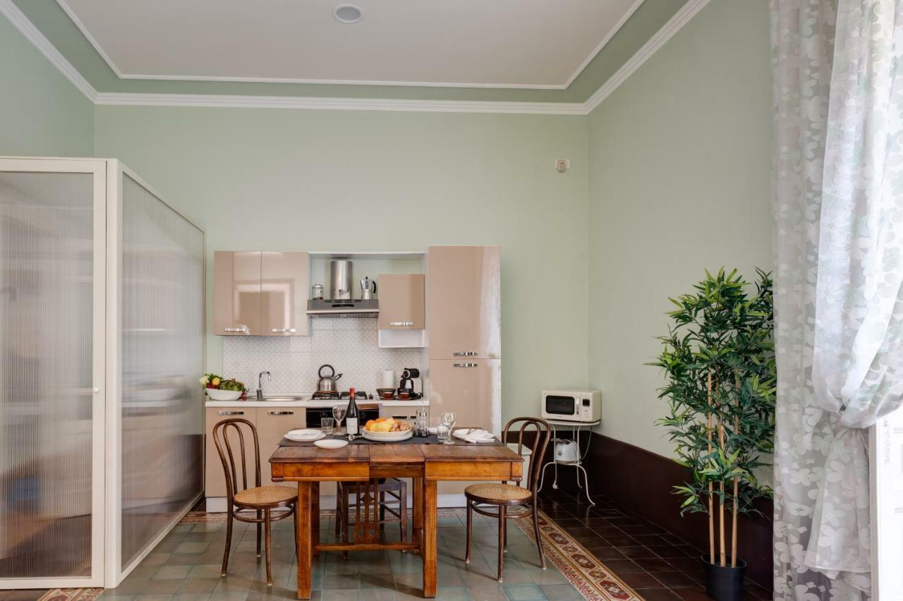 Апартаменти Lettera Living Катанія Екстер'єр фото
