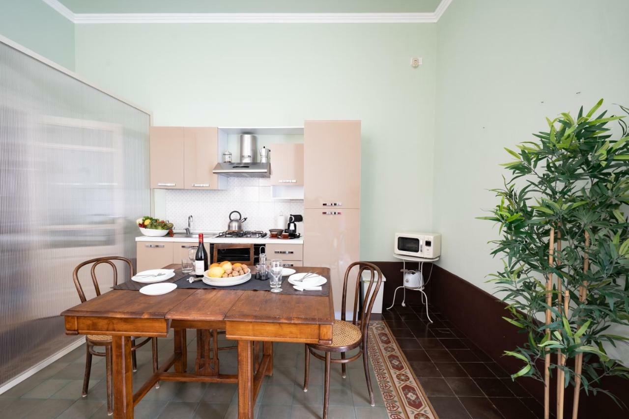 Апартаменти Lettera Living Катанія Екстер'єр фото