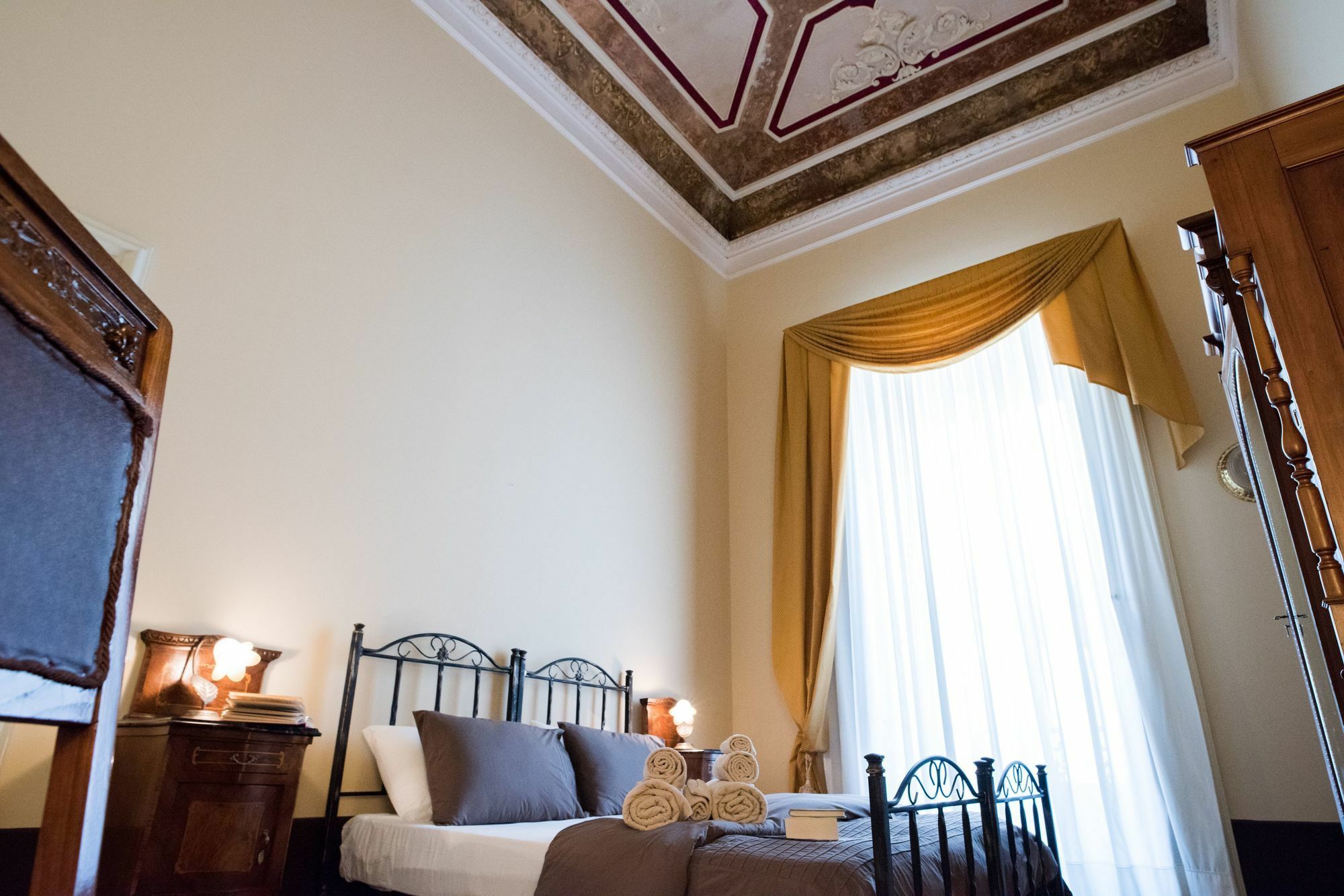 Апартаменти Lettera Living Катанія Екстер'єр фото